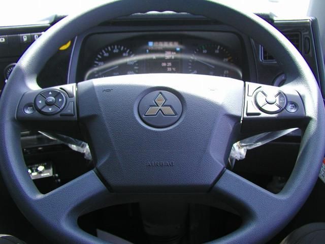 MITSUBISHI FUSOU SUPER GREAT 2025 Image 31