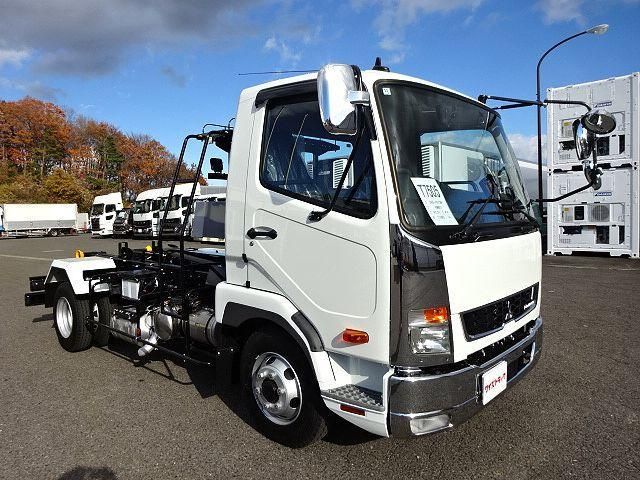 MITSUBISHI FUSOU FIGHTER 2025 Image 31