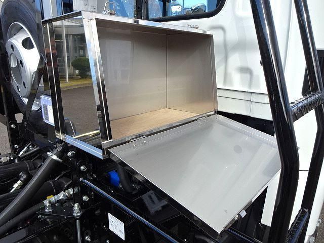 MITSUBISHI FUSOU FIGHTER 2025 Image 31