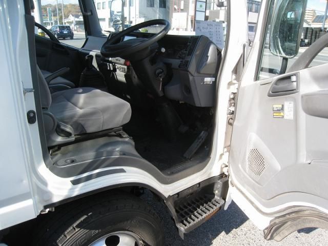 ISUZU ELF 2017 Image 31