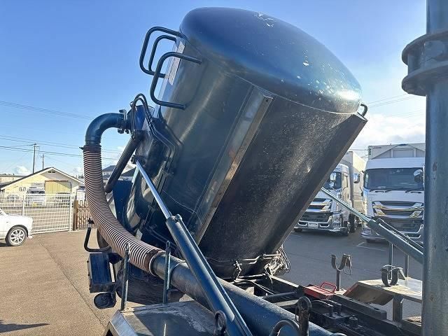 HINO RANGER 2011 Image 31