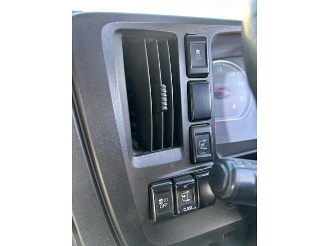 ISUZU GIGA 2016 Image 31