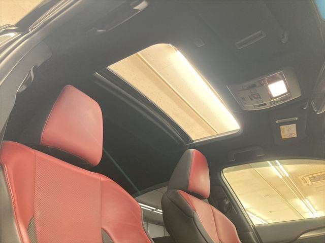 TOYOTA LEXUS NX300H 2018 Image 31