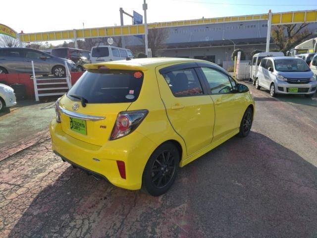 TOYOTA VITZ 2015 Image 31
