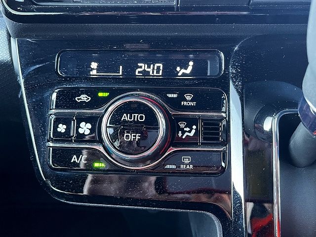 DAIHATSU TANTO CUSTOM 2021 Image 31