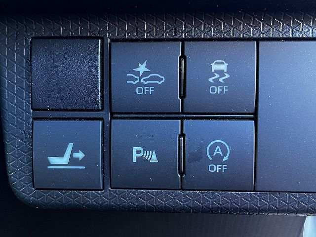 DAIHATSU TANTO CUSTOM 2021 Image 31