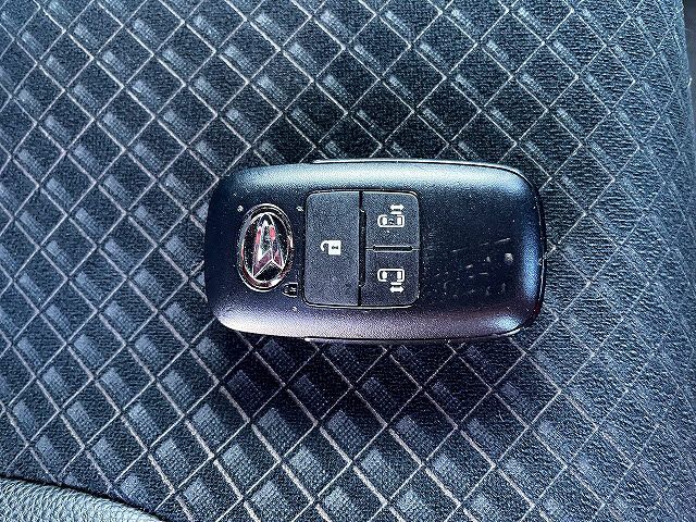 DAIHATSU TANTO CUSTOM 2021 Image 31