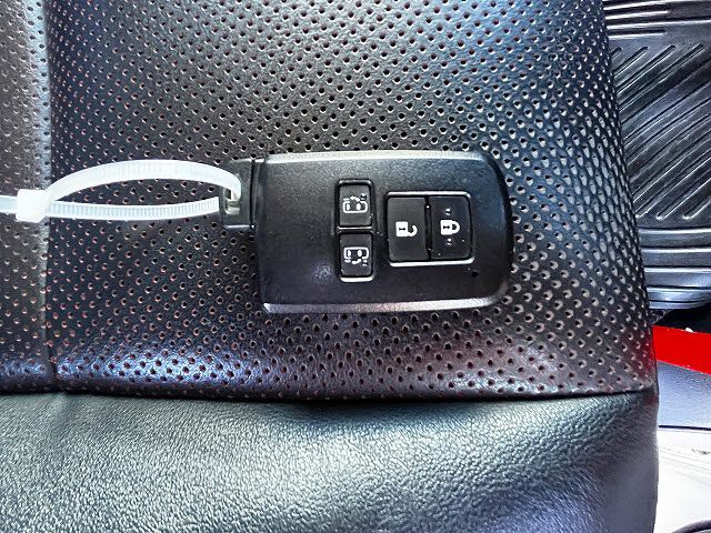 TOYOTA ESQUIRE 2017 Image 31