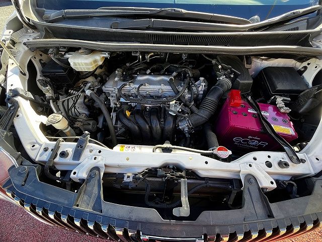 TOYOTA ESQUIRE 2017 Image 31