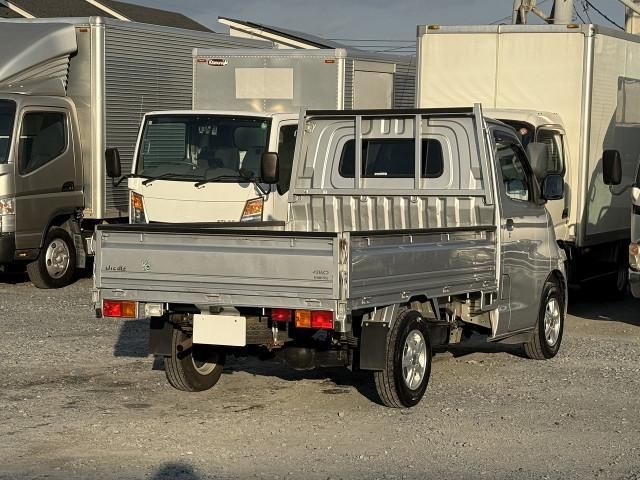 TOYOTA LITEACE TRUCK 4WD 2012 Image 31