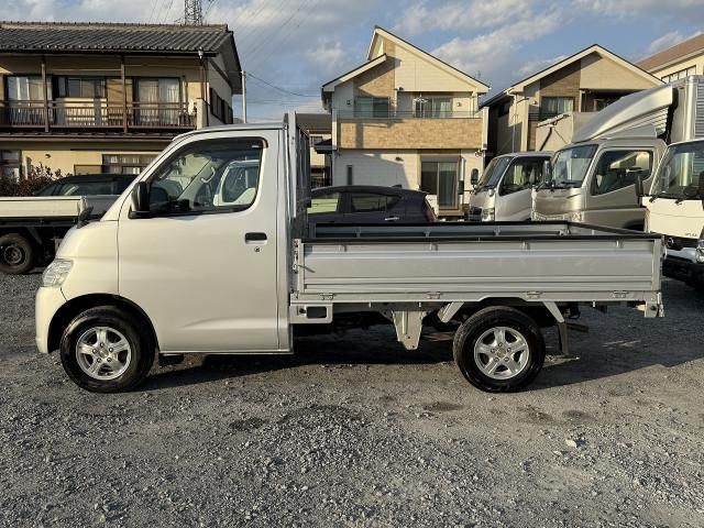 TOYOTA LITEACE TRUCK 4WD 2012 Image 31