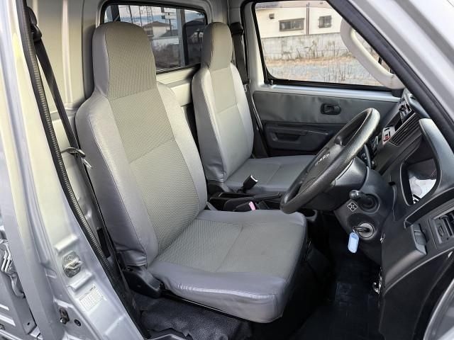 TOYOTA LITEACE TRUCK 4WD 2012 Image 31