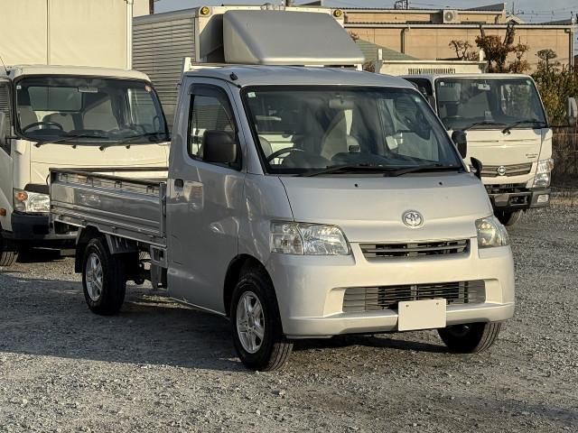 TOYOTA LITEACE TRUCK 4WD 2012 Image 31