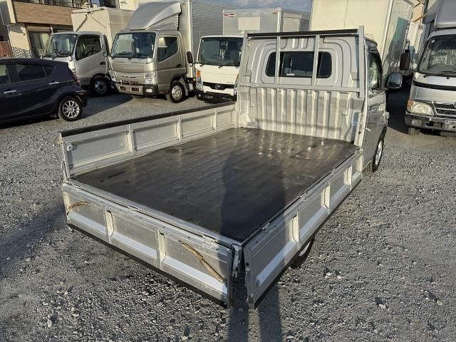 TOYOTA LITEACE TRUCK 4WD 2012 Image 31