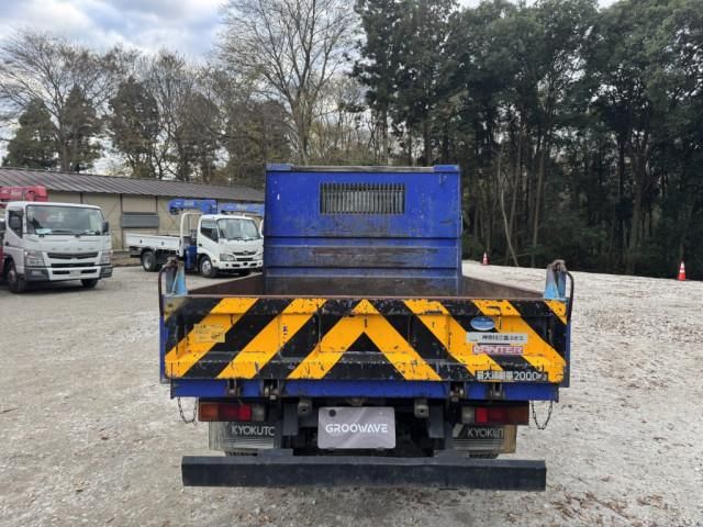MITSUBISHI CANTER 2010 Image 31