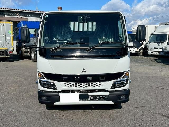 MITSUBISHI CANTER 2025 Image 31