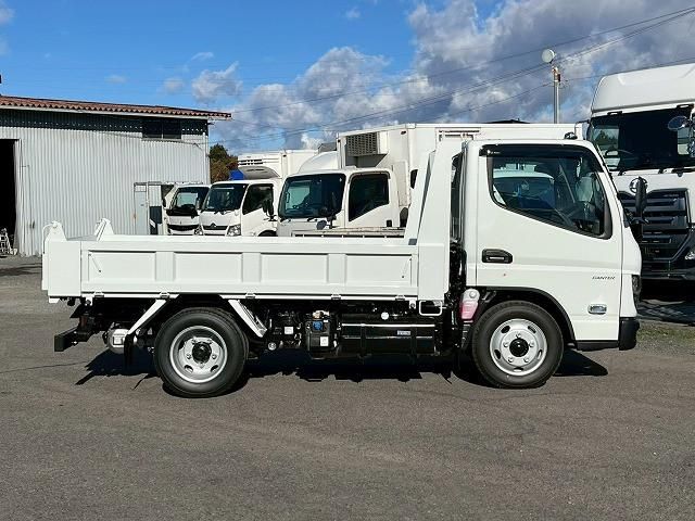MITSUBISHI CANTER 2025 Image 31