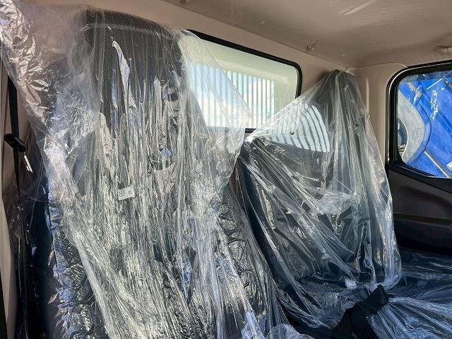 MITSUBISHI CANTER 2025 Image 31