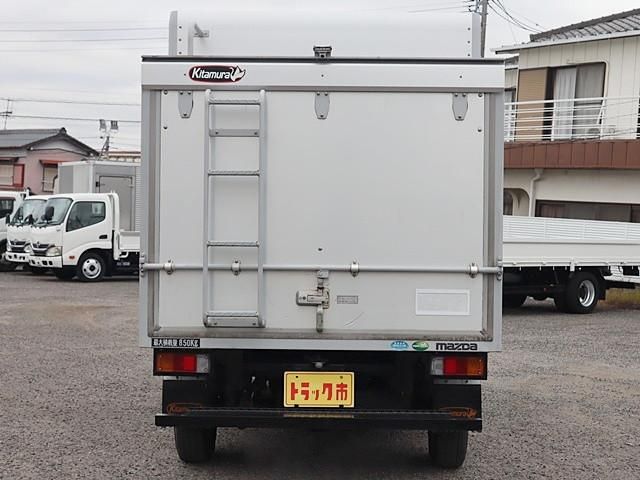 MAZDA BONGO TRUCK 2WD 2018 Image 31