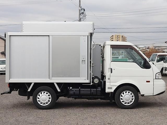 MAZDA BONGO TRUCK 2WD 2018 Image 31