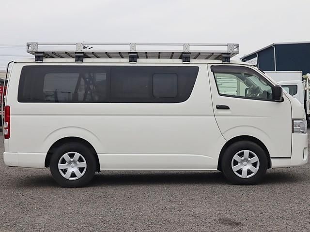 TOYOTA HIACE VAN 2WD 2020 Image 31