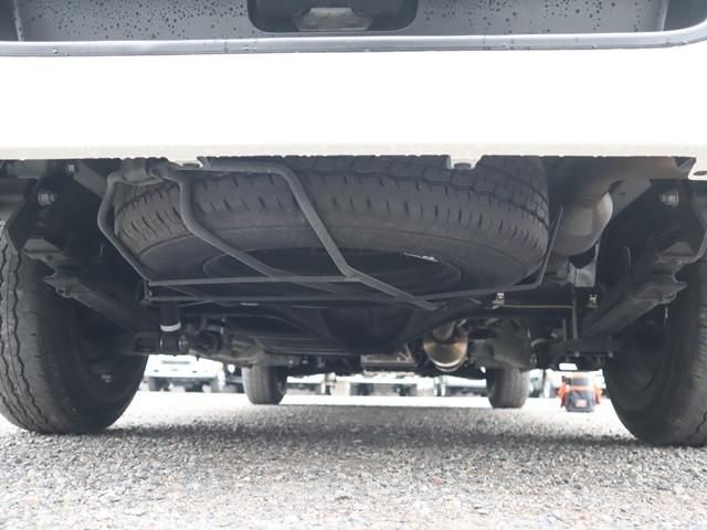 TOYOTA HIACE VAN 2WD 2020 Image 31