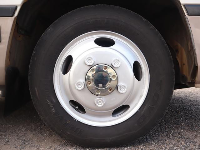 HINO LIESSE2 2018 Image 31