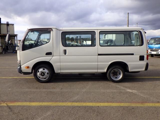 HINO DUTRO 2018 Image 31