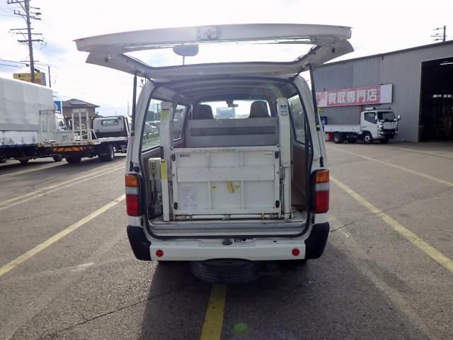 HINO DUTRO 2018 Image 31