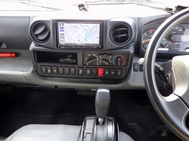 HINO DUTRO 2018 Image 31