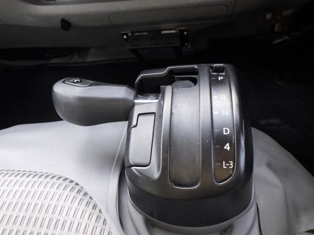 HINO DUTRO 2018 Image 31