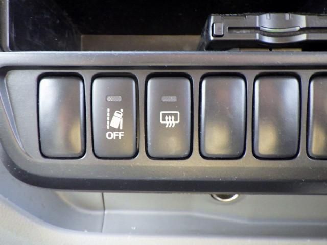 HINO DUTRO 2018 Image 31