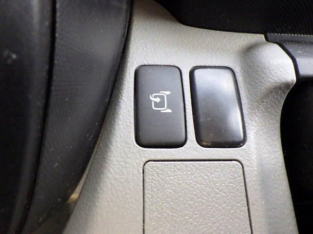 HINO DUTRO 2018 Image 31