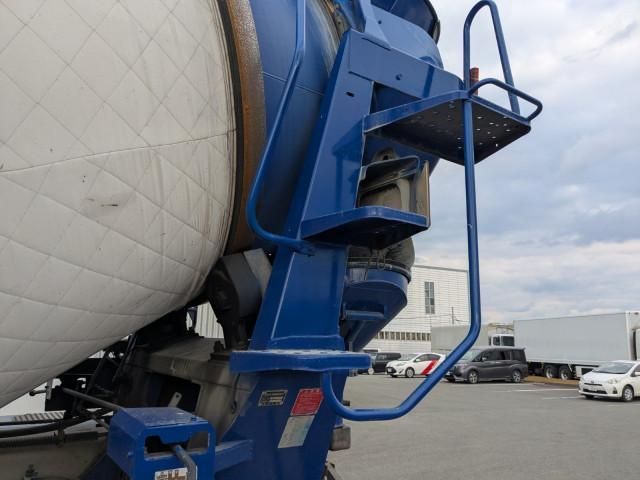 MITSUBISHI FUSOU SUPER GREAT 2014 Image 31