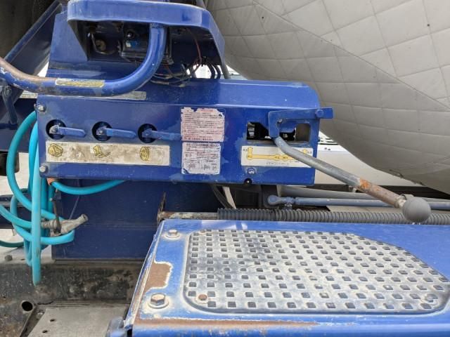 MITSUBISHI FUSOU SUPER GREAT 2014 Image 31