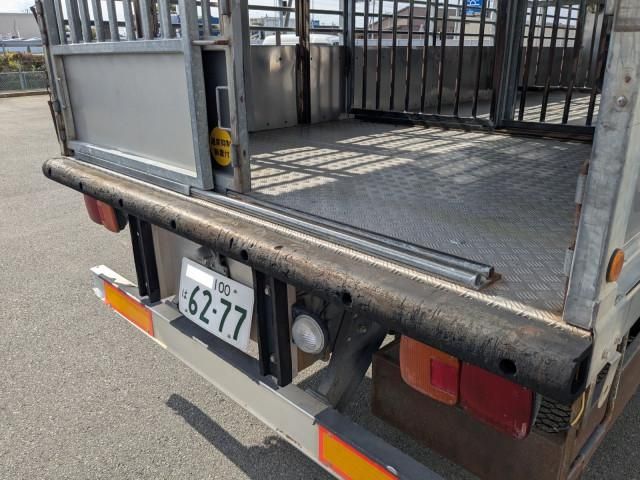 HINO RANGER 2011 Image 31