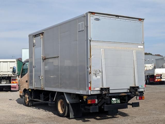 TOYOTA DYNA 2017 Image 31