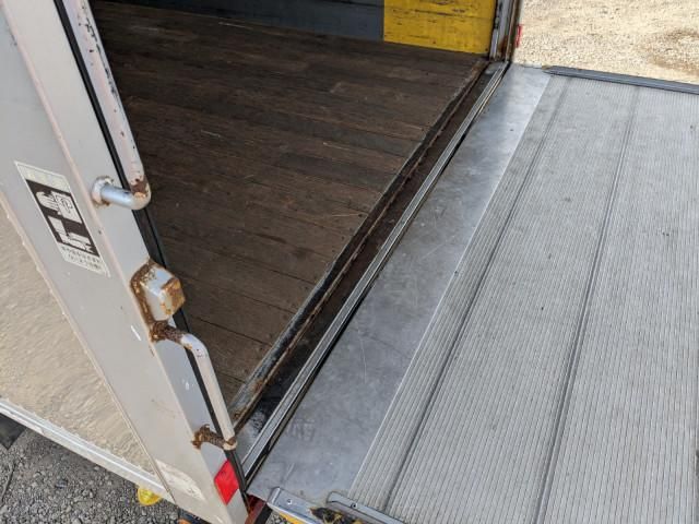 TOYOTA DYNA 2017 Image 31