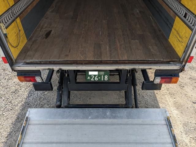 TOYOTA DYNA 2017 Image 31