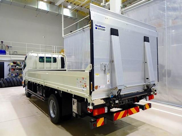 HINO DUTRO 2023 Image 31