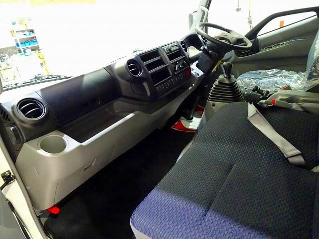 HINO DUTRO 2023 Image 31