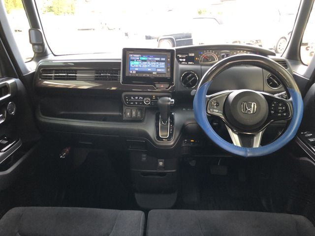 HONDA N BOX CUSTOM 2019 Image 31