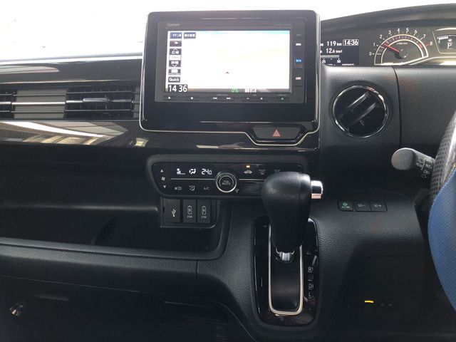 HONDA N BOX CUSTOM 2019 Image 31