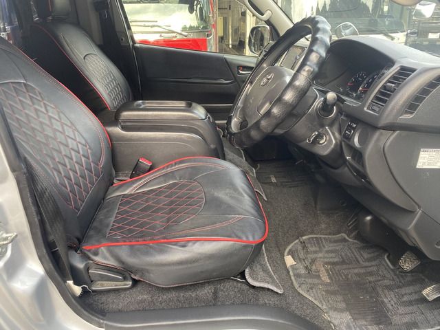 TOYOTA HIACE VAN 4WD 2014 Image 31