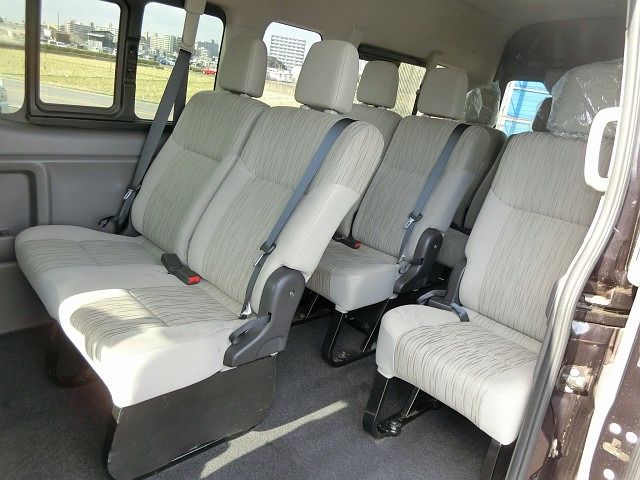 NISSAN CARAVAN WAGON 2016 Image 31