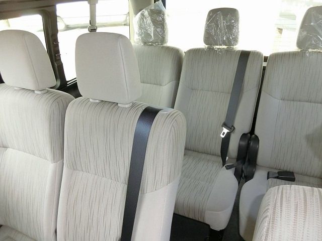 NISSAN CARAVAN WAGON 2016 Image 31