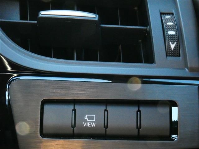 TOYOTA LEXUS ES300H 2023 Image 31