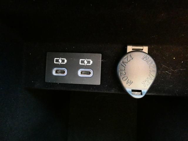 TOYOTA LEXUS ES300H 2023 Image 31