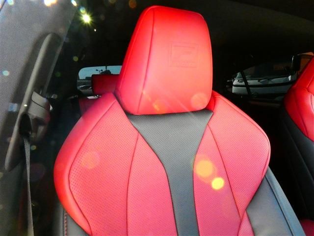 TOYOTA LEXUS ES300H 2023 Image 31