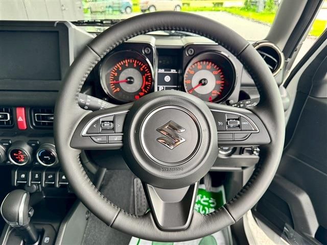 SUZUKI JIMNY 4WD 2025 Image 31